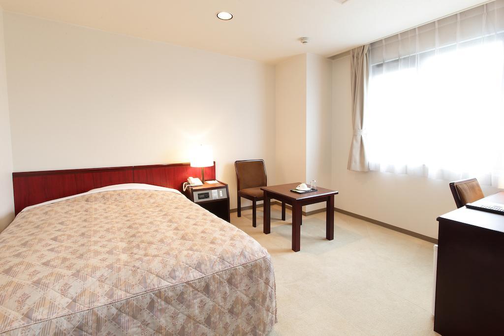 Hotel Green Park Сендай Екстериор снимка